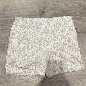 Lululemon Athletica White and Gray Patterned Athletic Shorts